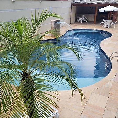 Apto Praia Grande Ubatuba Area Nobre Com Toda Comodidade Para Voce E Sua Familia ! Luaran gambar